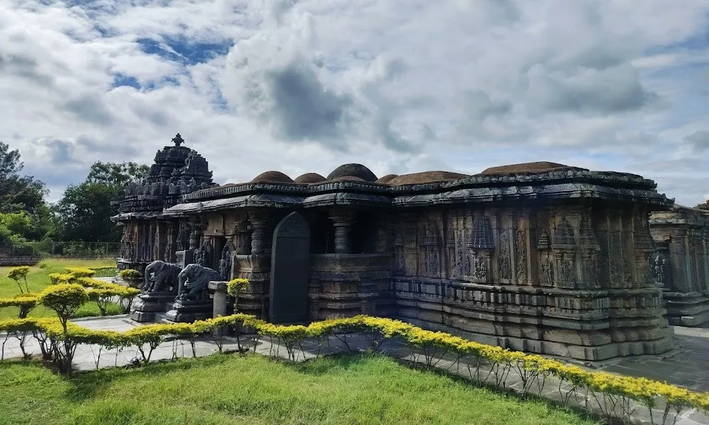Bucheshvara Swamy Temple Koravangala