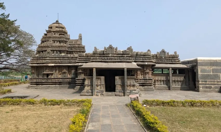 Mukteshwara temple Chaudayyadanapura