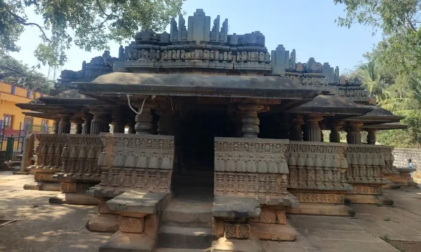 Santeshvar Temple Tilavalli